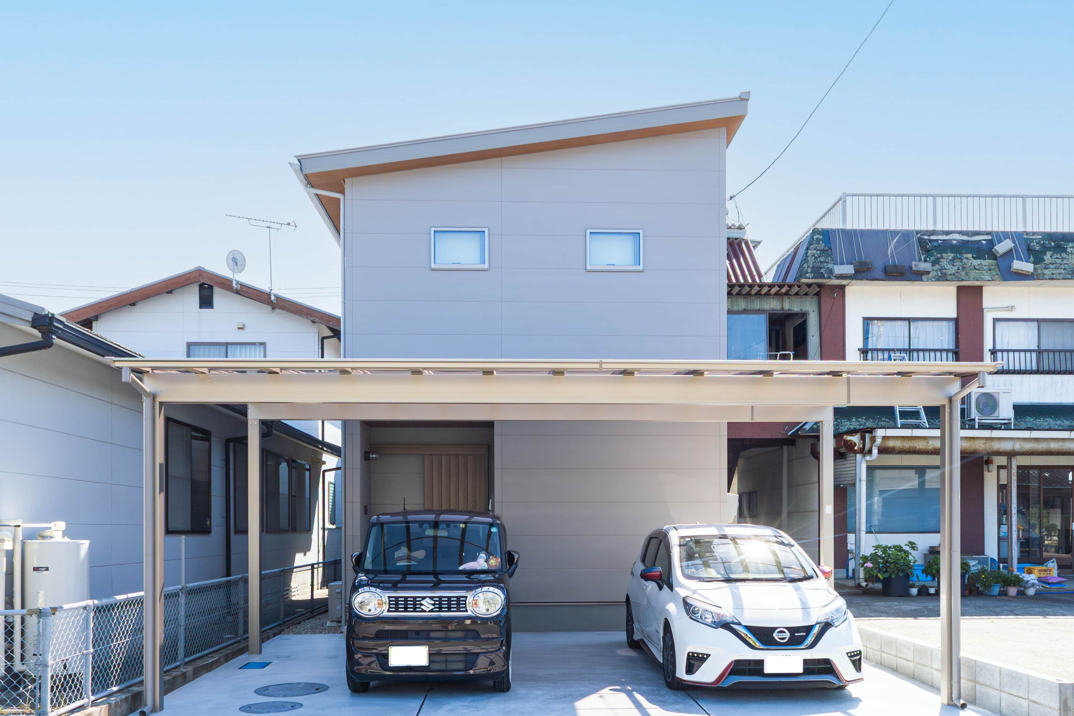 0000002816“勾配天井×畳×ヌック”家族みんなが心地よく暮らす工夫が詰まった家