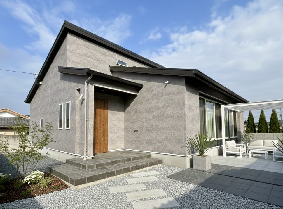 ホテルのような”非日常”を感じられる平屋